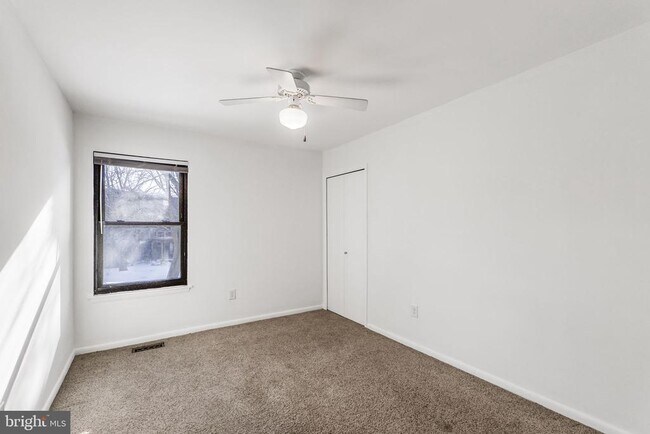 Building Photo - 6476 Sewells Orchard Dr