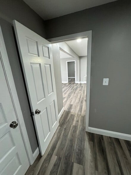 Building Photo - 2620 Fees S