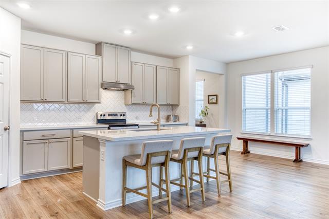 Building Photo - 2513 Wayne Ave