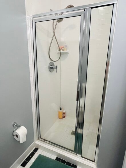 Building Photo - 3577 Warder St NW