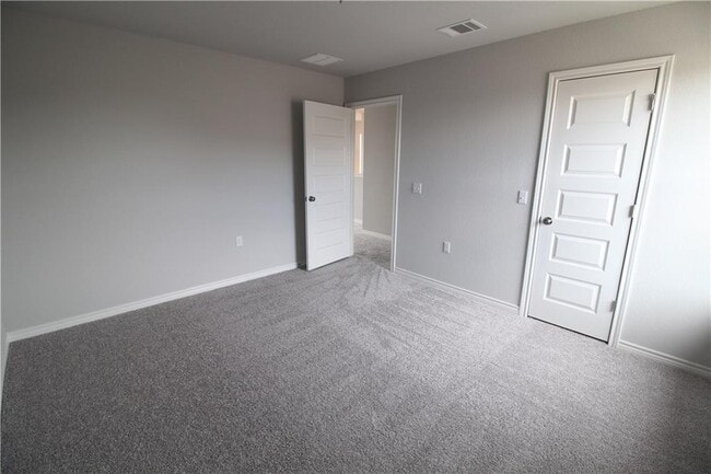 Building Photo - 1320 Ambler Dr