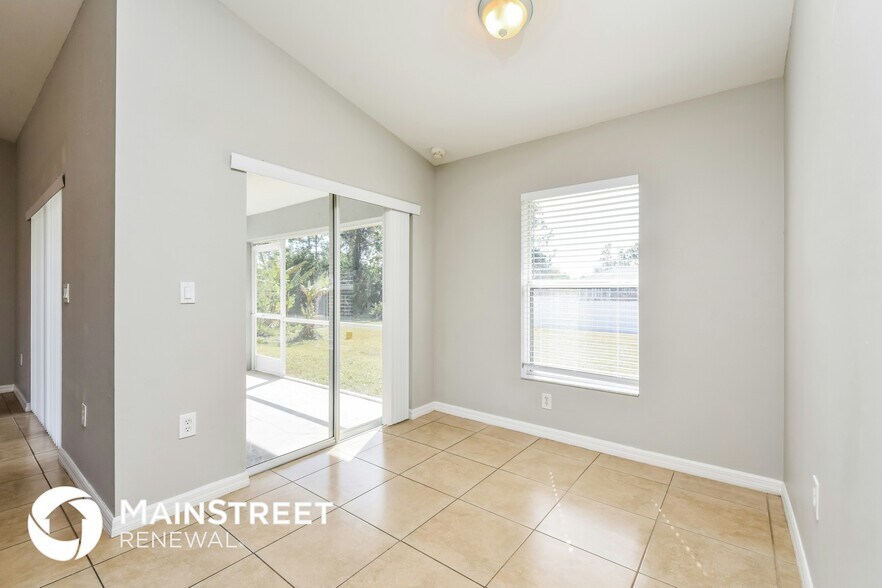 Building Photo - 3317 20th St W