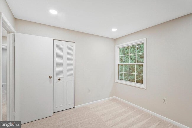 Building Photo - 2305 Acton Dr