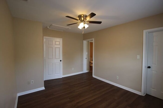 Building Photo - Adorable 2 Bedroom 1 Bath Home in West Tyler! Available now!
