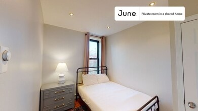 Building Photo - Room in Shared 3 bed/2 bath home in Upper West Side