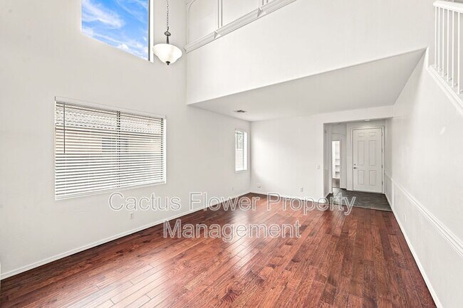 Building Photo - 3628 E Janelle Way