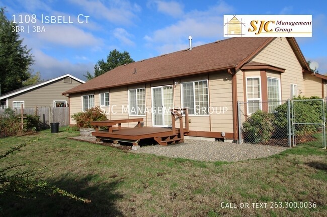 Building Photo - Three bedroom 2.5 bath home for rent in En...