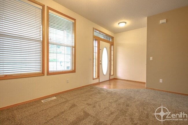 Building Photo - 5408 P St