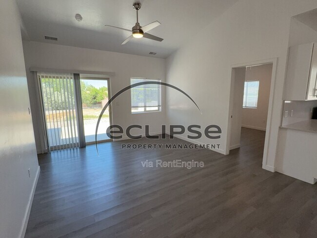 Building Photo - 149 Buena Vista Dr