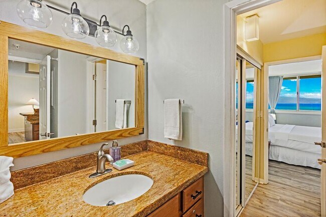 Building Photo - 4365 Lower Honoapiilani Rd