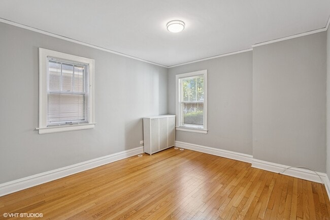 Building Photo - 1524 Forest Ave