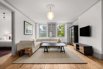 Building Photo - 185 E Broadway