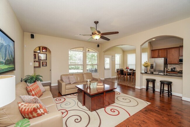 Building Photo - 6115 Sawland Dr