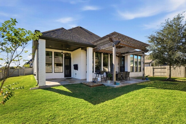 Building Photo - 2239 Plum Creek Dr