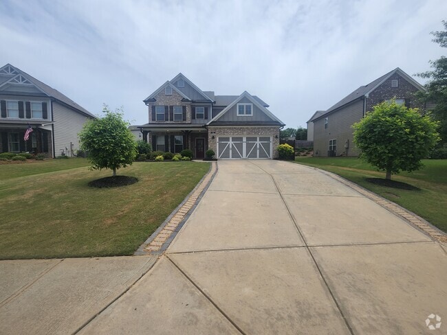 Front - 4145 Pleasant Woods Dr