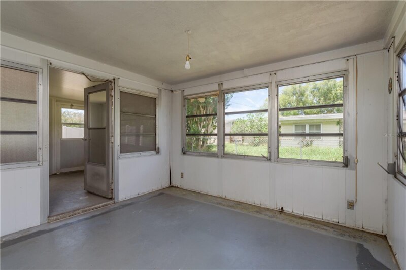 Building Photo - 3547 Morley Dr