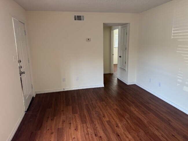 Building Photo - Pecan Cove Apartments – Hidden Gem - Secluded - Tranquil - 2 Bedroom Apartment homes located on a...