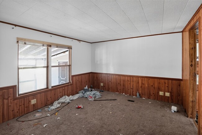 Building Photo - 2609 Joyce Dr