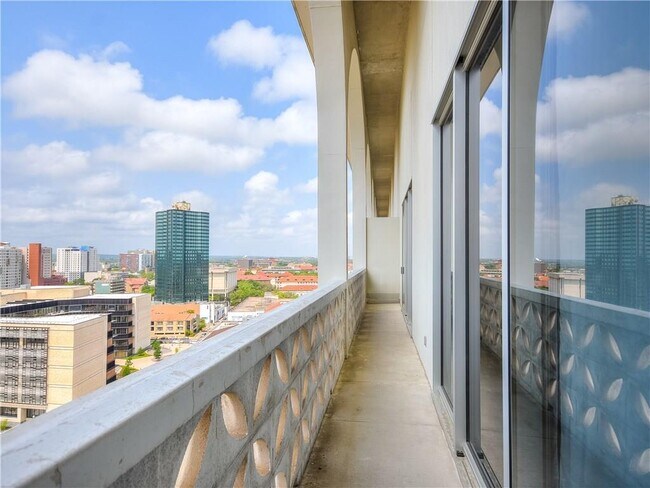 Building Photo - 1801 Lavaca St