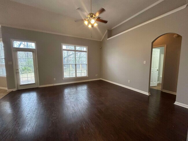 Building Photo - 9204 Acadia Pl