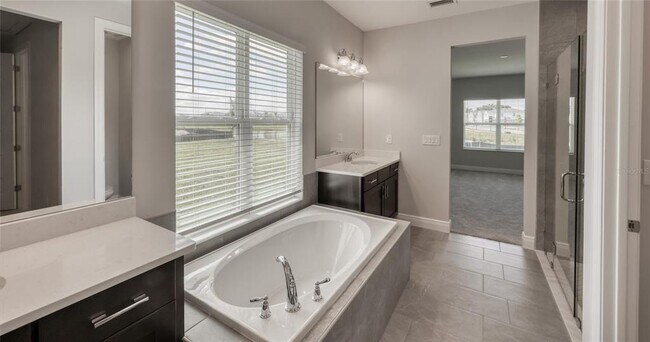 Building Photo - 6307 Roadstead Ct