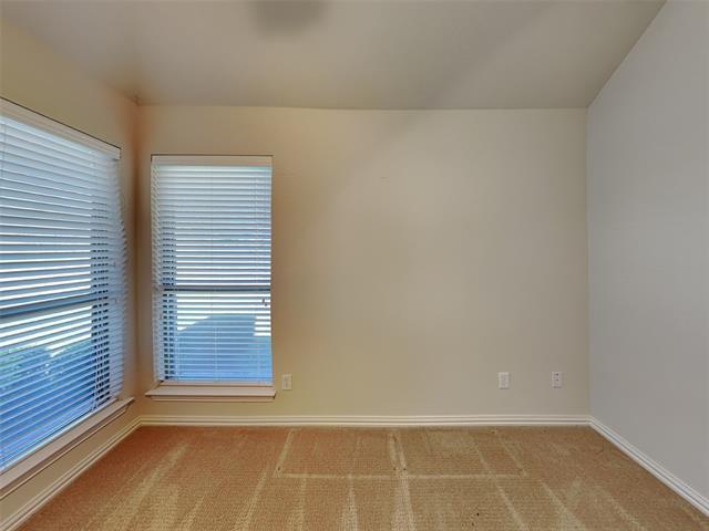 Building Photo - 1026 Belmont Dr