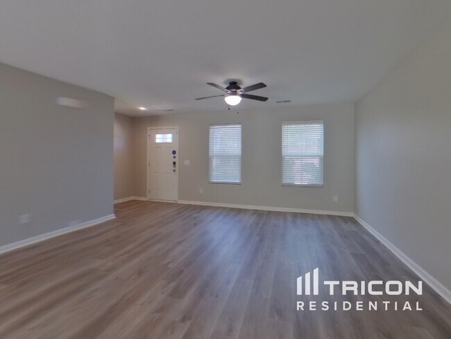 Building Photo - 120 Castlebrook Dr