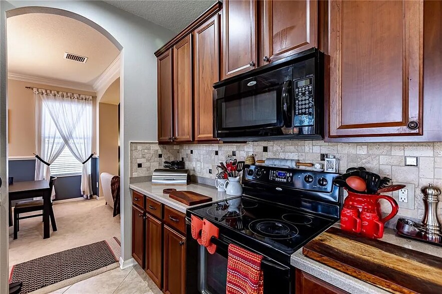 Building Photo - 7326 Forest Mere Dr