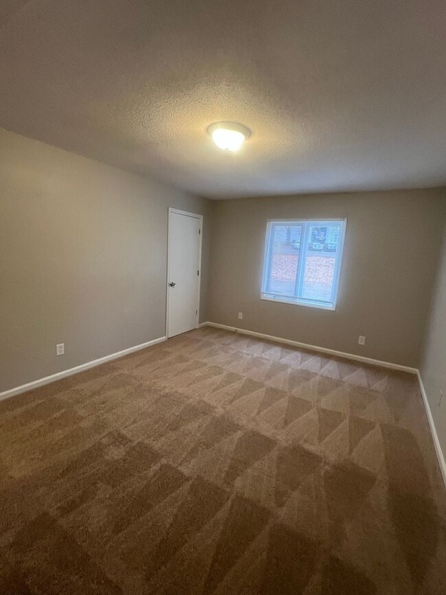Building Photo - One bedroom for only $1150.00