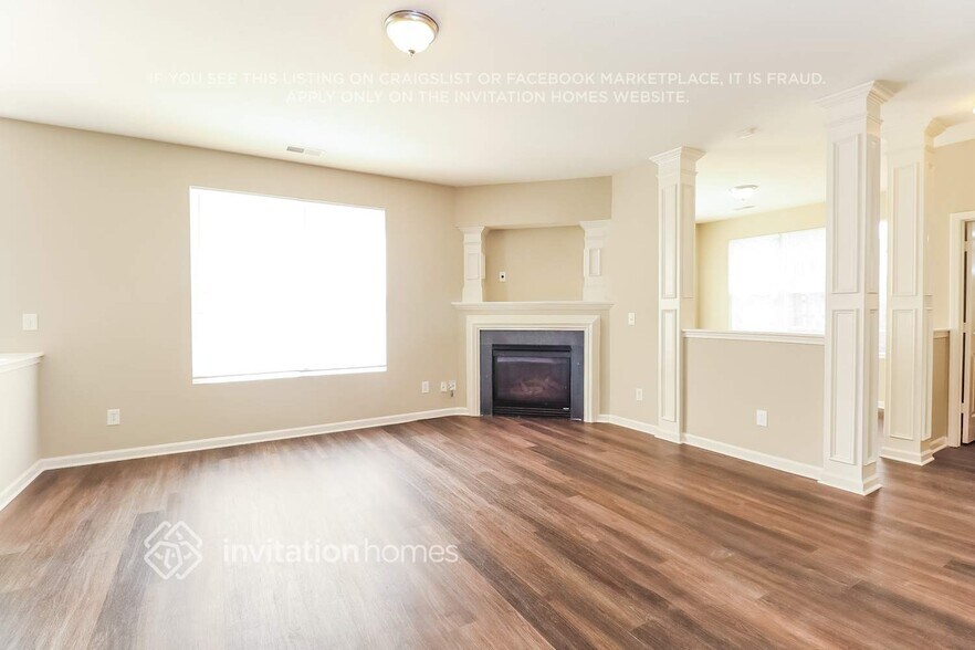 Building Photo - 15511 Baltinglass Ct