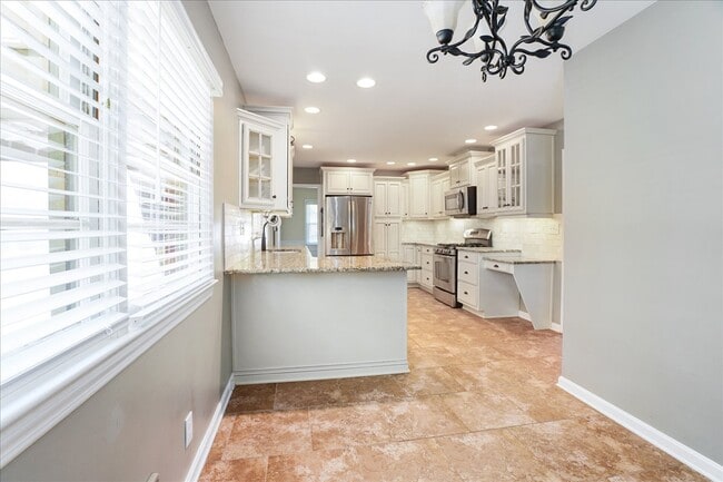 Building Photo - 6309 Regal Rd