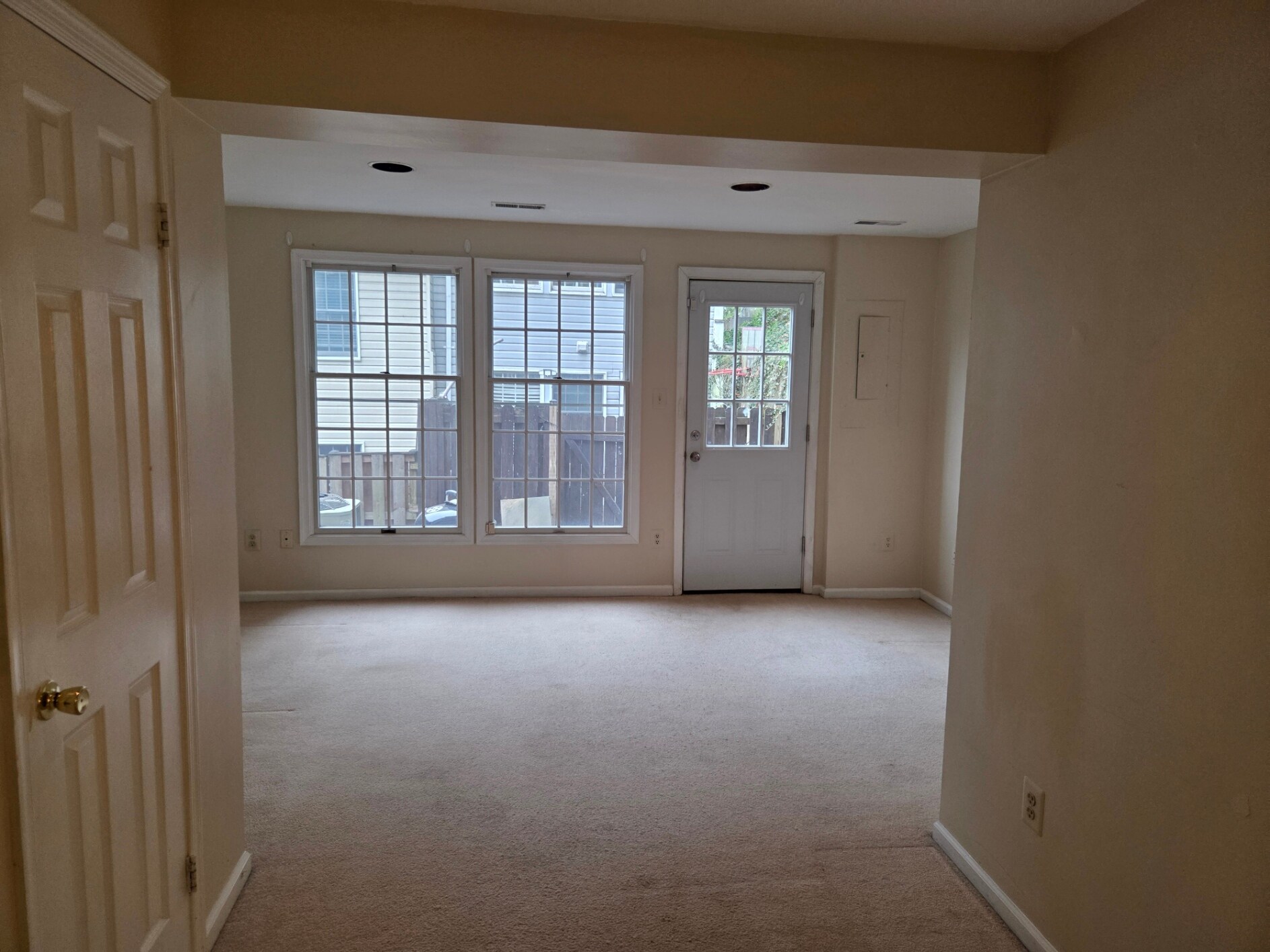 Building Photo - 5067 9th St S