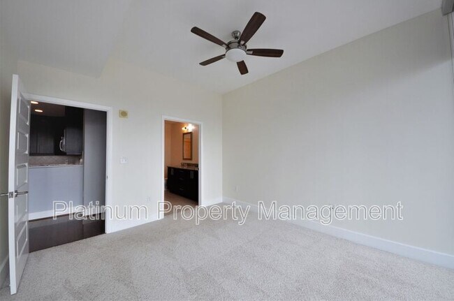 Building Photo - 1080 Peachtree St NE