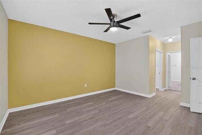 Building Photo - 16441 Treasure Point Dr