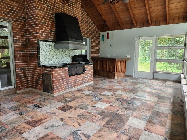 Building Photo - 4910 Ralls Dr