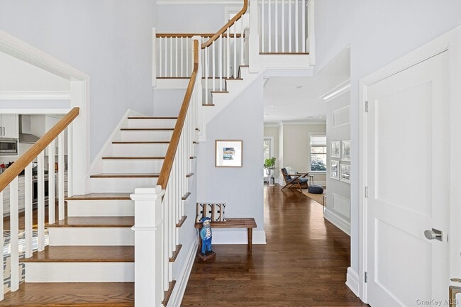 Building Photo - 134A Montauk Hwy