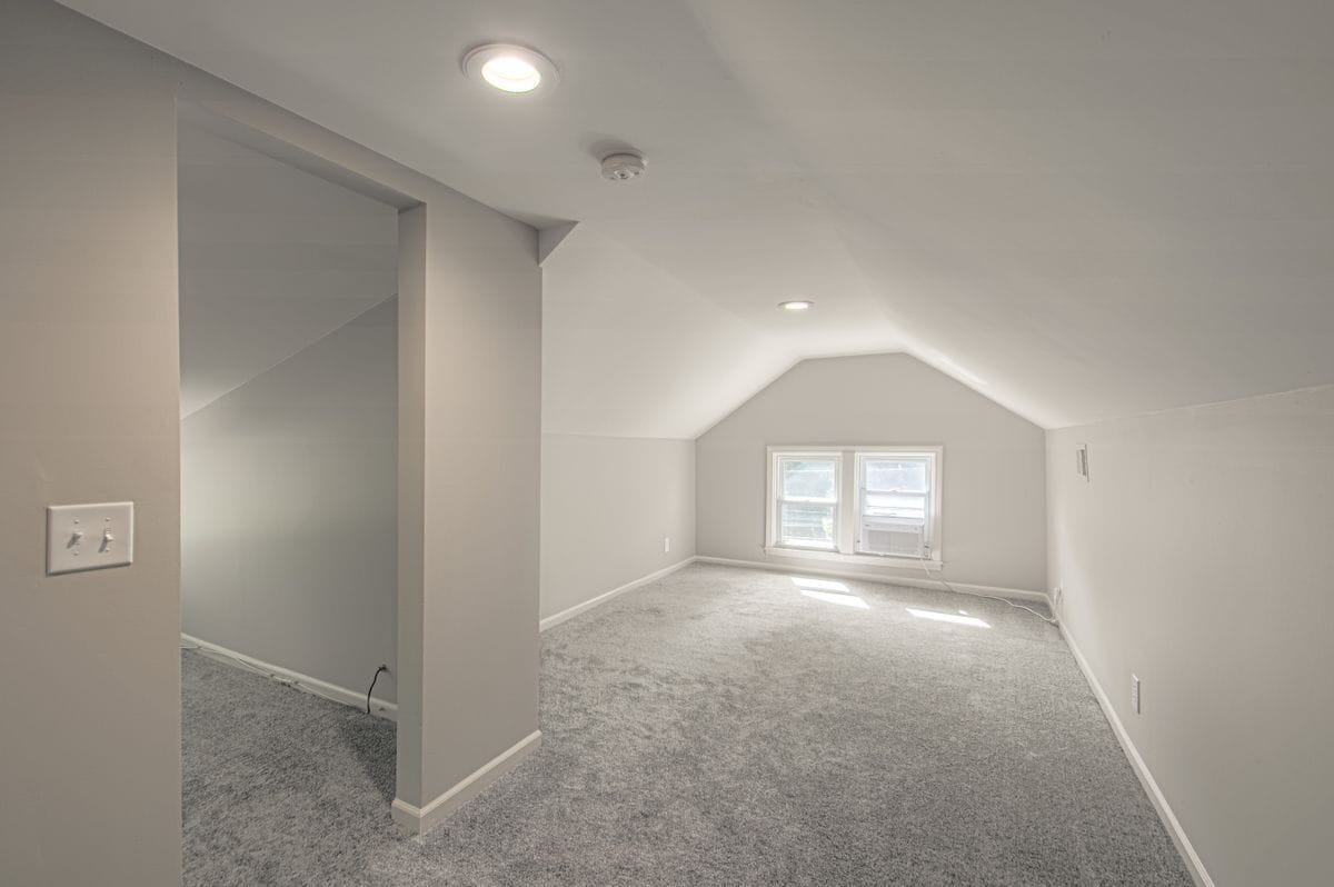 Building Photo - 3138 W 43rd Ave
