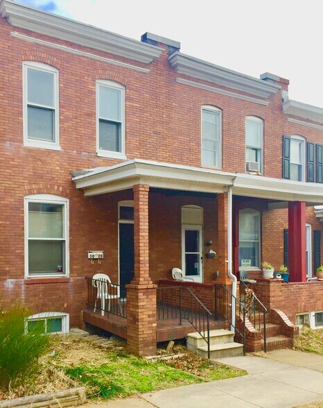 Building Photo - 3020 Kenyon Ave