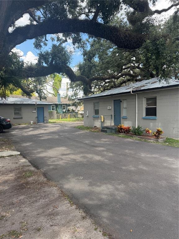 Building Photo - 7208 N Nebraska Ave