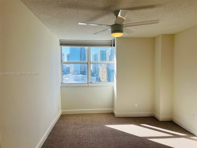 Building Photo - 770 Claughton Island Dr