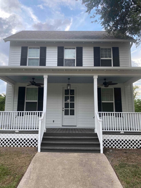 Building Photo - 1842 Elvin Dr