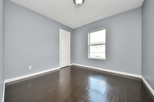 Building Photo - 113 Obion Rd
