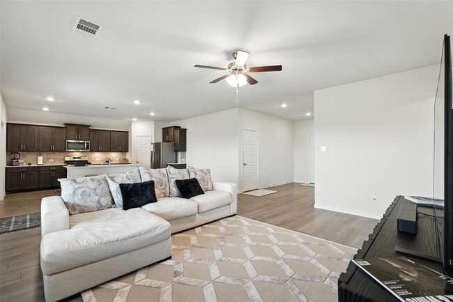 Building Photo - 135 Exploration Wy