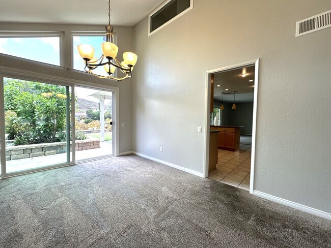 Building Photo - 4BR/3BA House in Rancho Penasquitos - Powa...