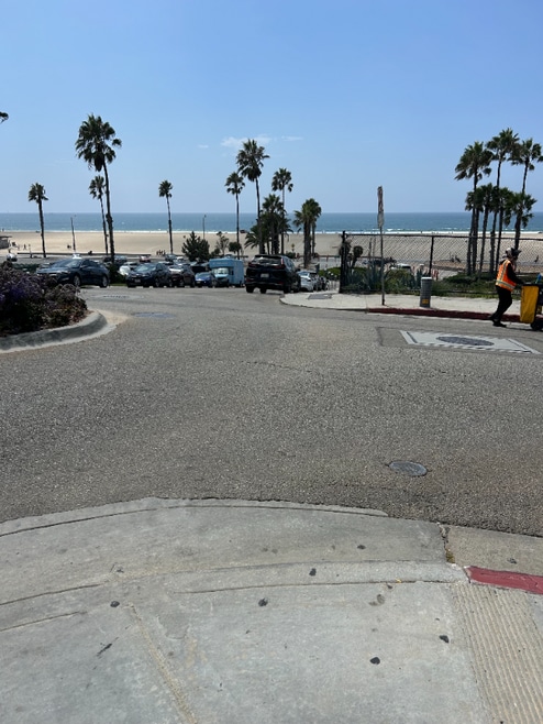 Building Photo - 1930 Ocean Ave