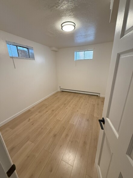 Building Photo - 4535 S Ridgeline Dr