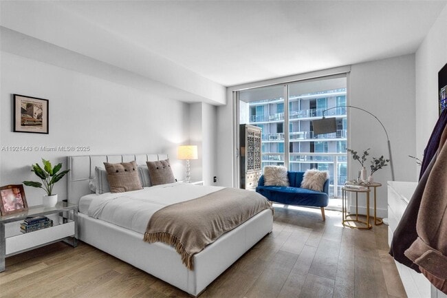 Building Photo - 55 SE 6th St