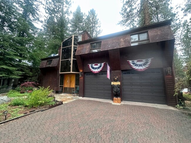 Building Photo - 124 Ponderosa Dr