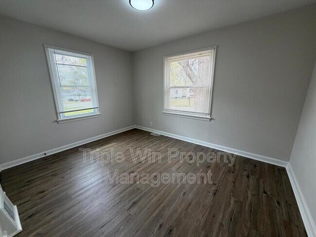 Building Photo - 10508 Druid Dr