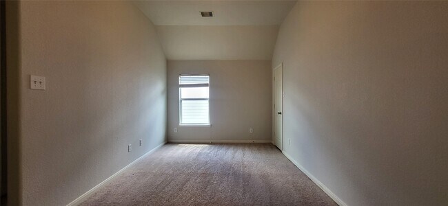 Building Photo - 24818 Mason Trail Dr